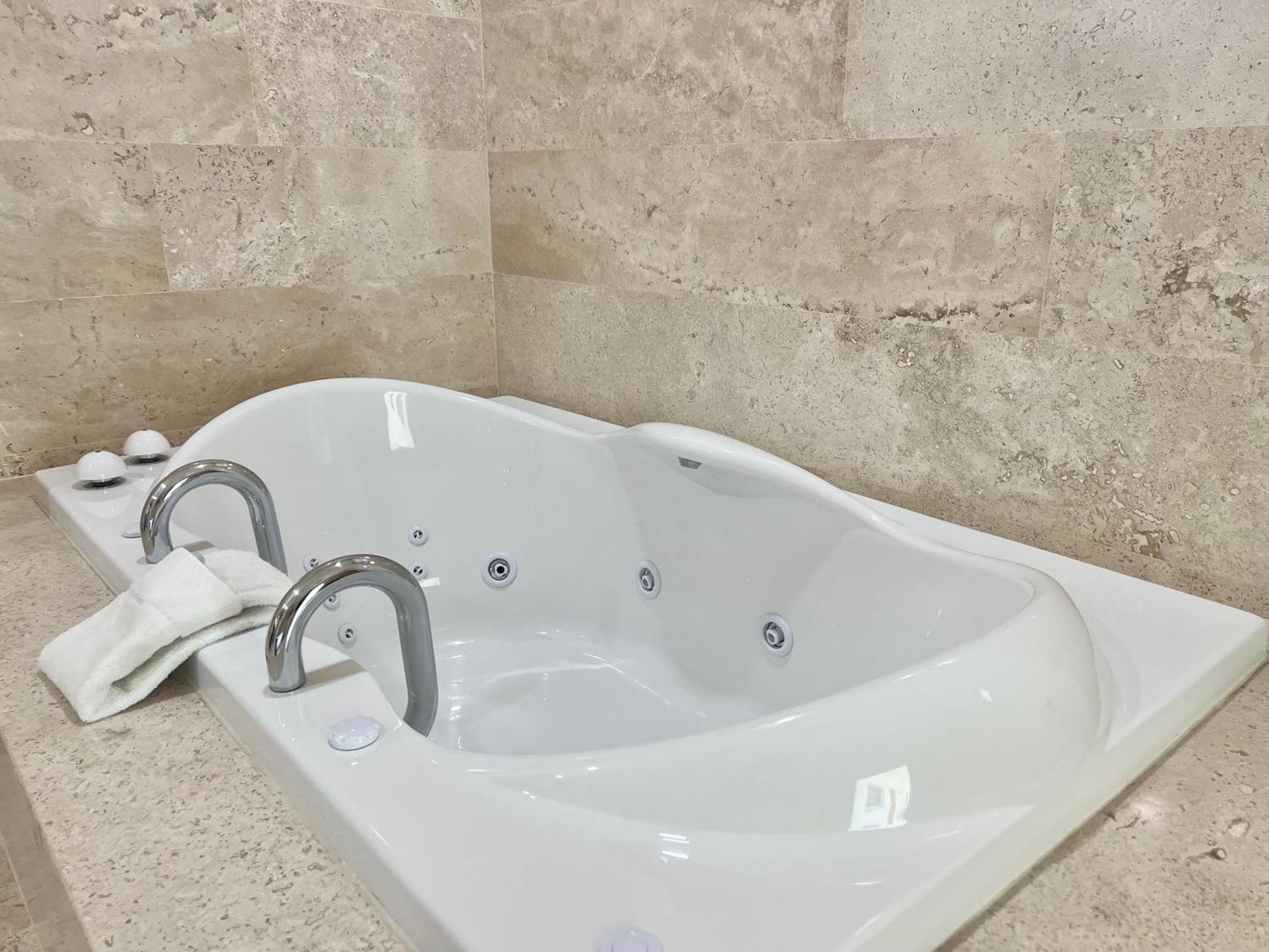 Hotel Plaza Rioverde Río Verde Екстериор снимка